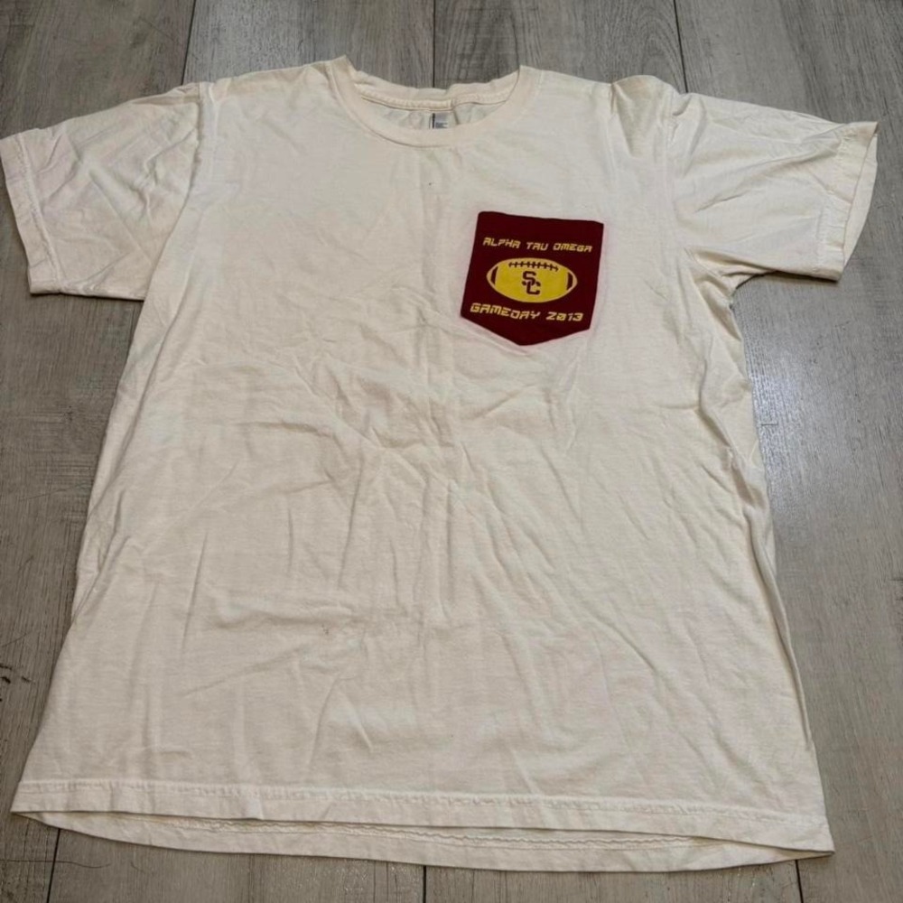USC Trojans white cotton t-shirt with pocket design. Men's Size: M #